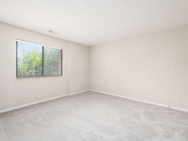 2196 Hedgerow Road, 2196C, Columbus, OH 43220