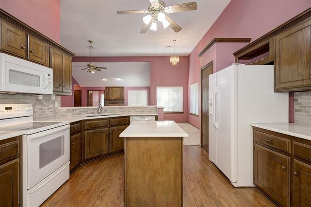 1617 War Bird Drive, Norman, OK 73071