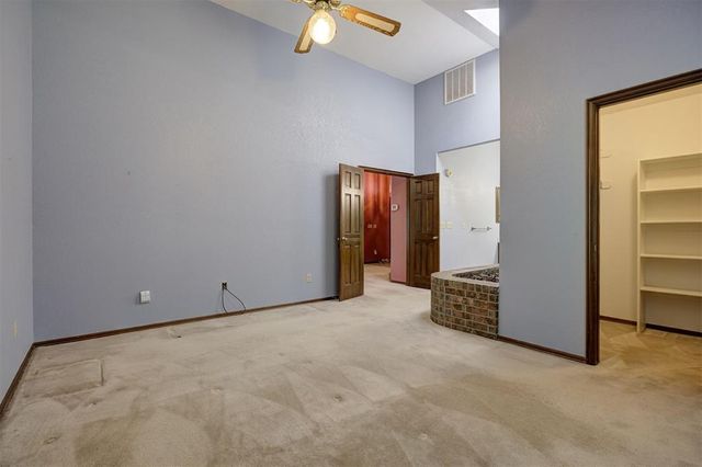 1617 War Bird Drive, Norman, OK 73071