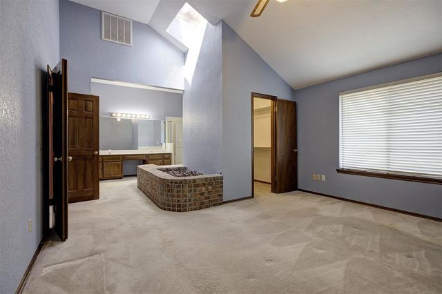 1617 War Bird Drive, Norman, OK 73071