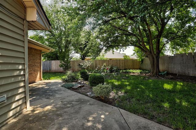 1617 War Bird Drive, Norman, OK 73071