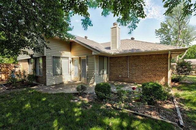 1617 War Bird Drive, Norman, OK 73071