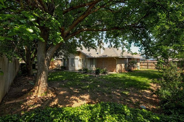 1617 War Bird Drive, Norman, OK 73071