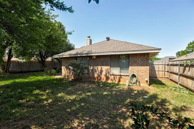 1617 War Bird Drive, Norman, OK 73071