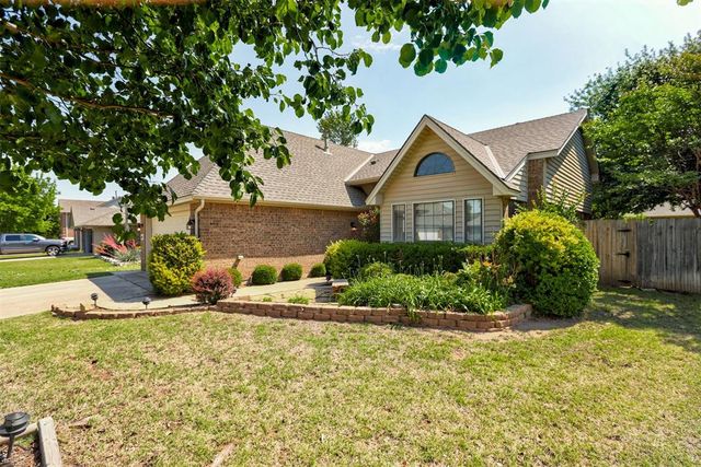 1617 War Bird Drive, Norman, OK 73071