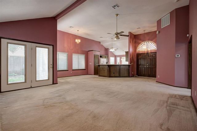 1617 War Bird Drive, Norman, OK 73071