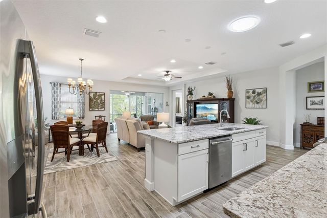1157 AVERY MEADOWS WAY, Deland, FL 32724