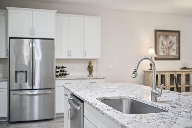 1157 AVERY MEADOWS WAY, Deland, FL 32724