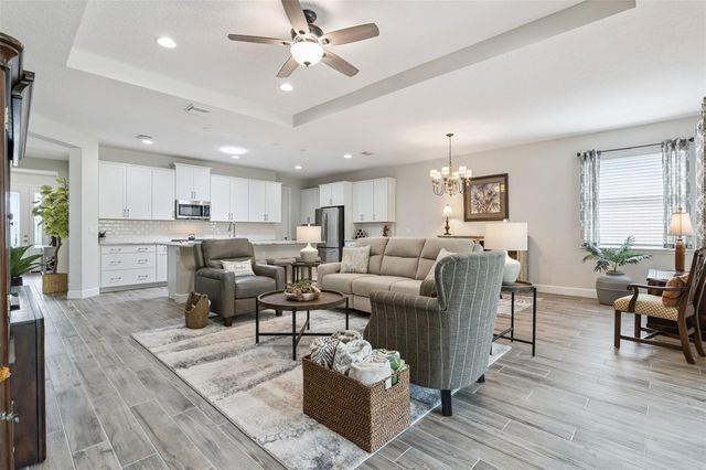 1157 AVERY MEADOWS WAY, Deland, FL 32724
