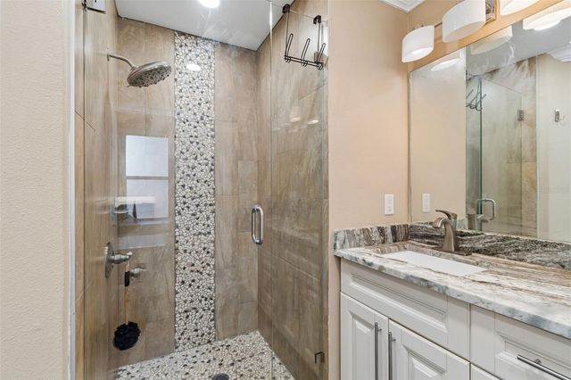 9803 LONG MEADOW DRIVE, Tampa, FL 33615