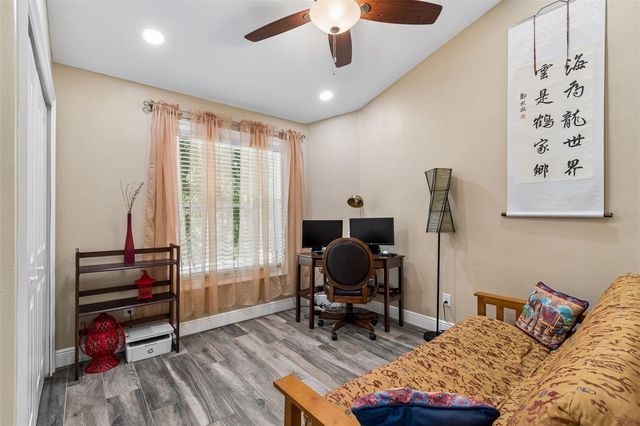 9803 LONG MEADOW DRIVE, Tampa, FL 33615