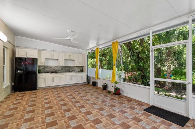 9803 LONG MEADOW DRIVE, Tampa, FL 33615