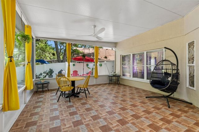 9803 LONG MEADOW DRIVE, Tampa, FL 33615