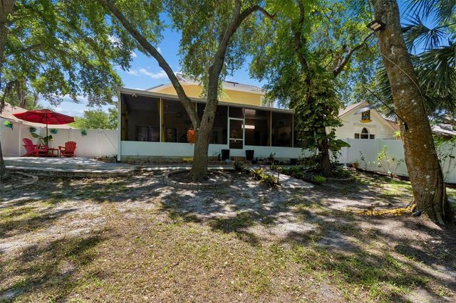 9803 LONG MEADOW DRIVE, Tampa, FL 33615