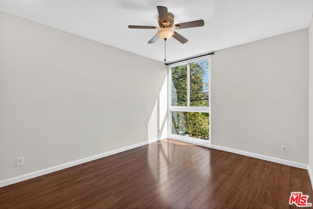 11706 Montana Avenue 202, Los Angeles, CA 90049