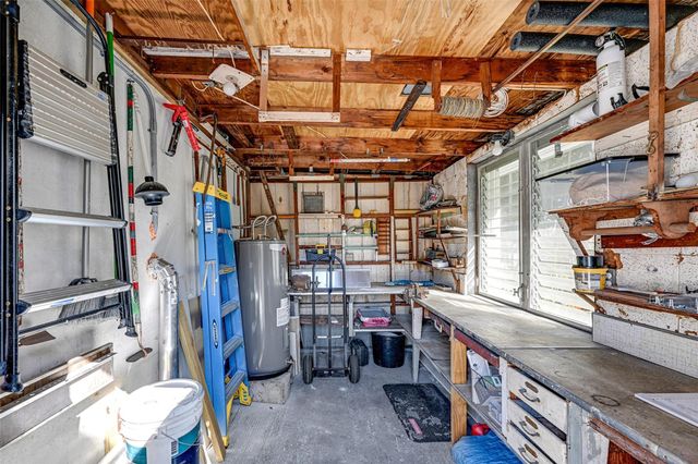 712 NE 34th Court, Oakland Park, FL 33334