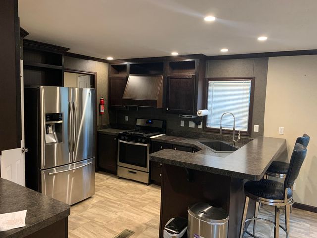 25614 marshall Drive, Mattawan Vllg, MI 49071