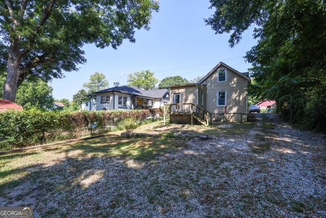 2069 Bolton Road NW, Atlanta, GA 30318