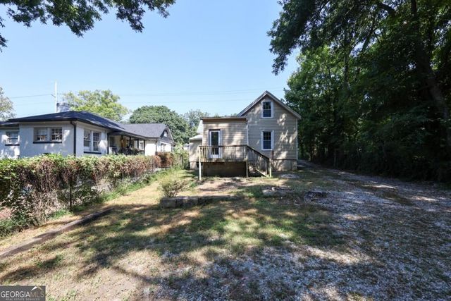 2069 Bolton Road NW, Atlanta, GA 30318