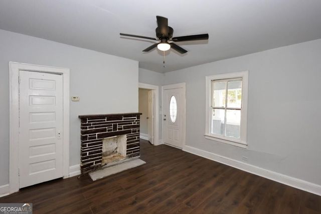 2069 Bolton Road NW, Atlanta, GA 30318