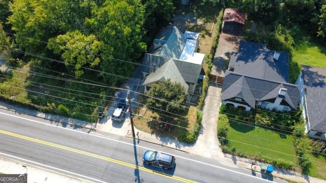 2069 Bolton Road NW, Atlanta, GA 30318