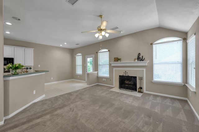 34 Bayou Springs Court, The Woodlands, TX 77382