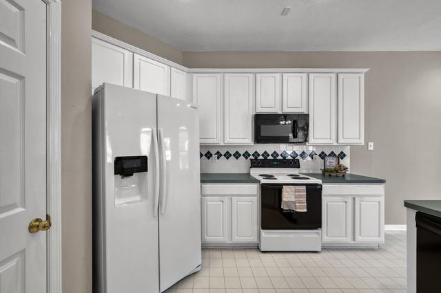 34 Bayou Springs Court, The Woodlands, TX 77382