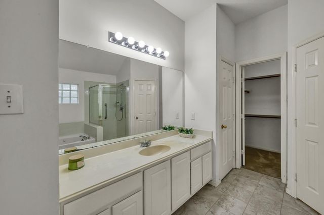 34 Bayou Springs Court, The Woodlands, TX 77382