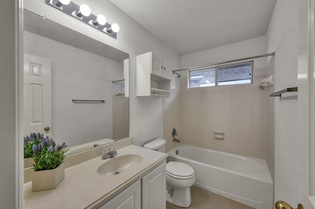 34 Bayou Springs Court, The Woodlands, TX 77382