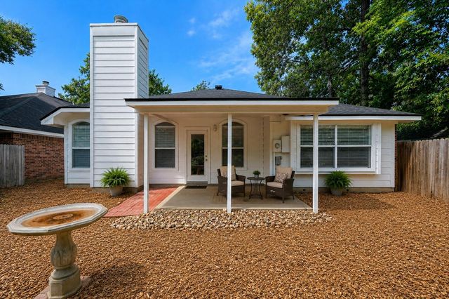 34 Bayou Springs Court, The Woodlands, TX 77382