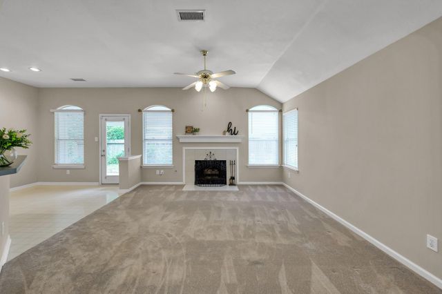 34 Bayou Springs Court, The Woodlands, TX 77382