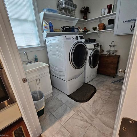 3119 Summerhouse DR, Suffolk, VA 23435