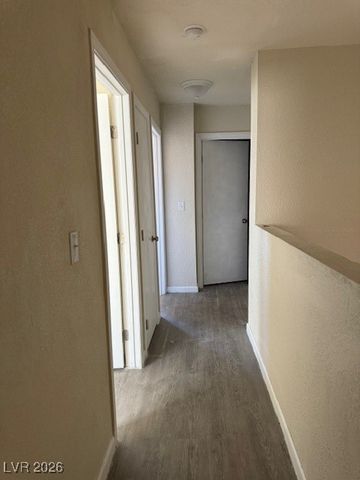 5116 Gray Lane H, Las Vegas, NV 89119