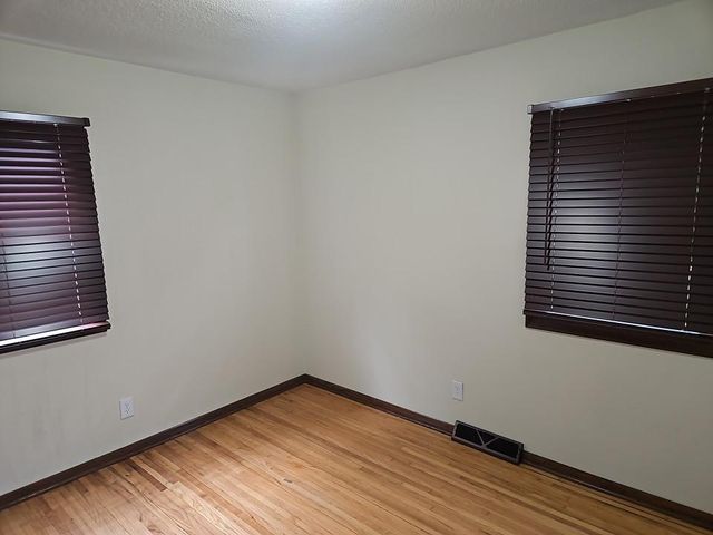 5553 Emerson Avenue N, Brooklyn Center, MN 55430