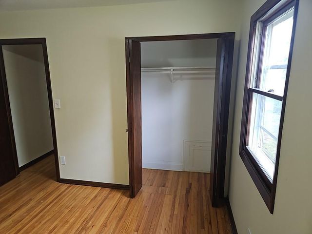 5553 Emerson Avenue N, Brooklyn Center, MN 55430