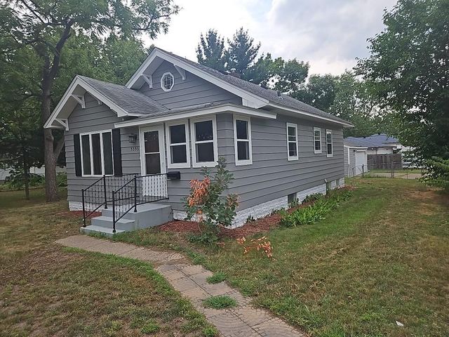 5553 Emerson Avenue N, Brooklyn Center, MN 55430
