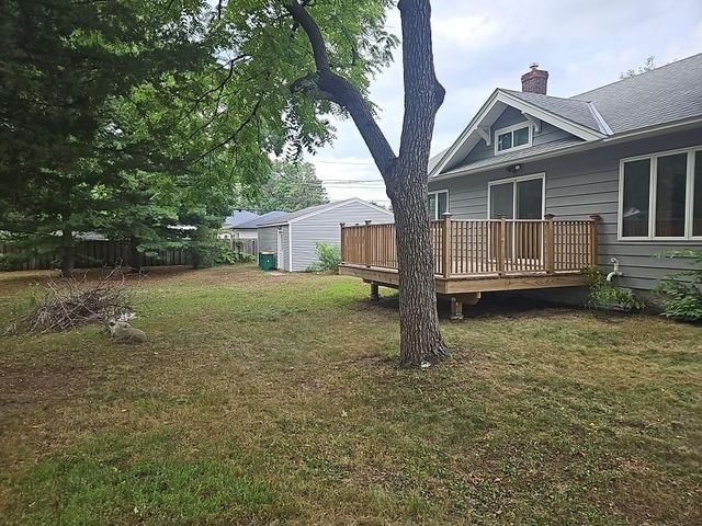 5553 Emerson Avenue N, Brooklyn Center, MN 55430