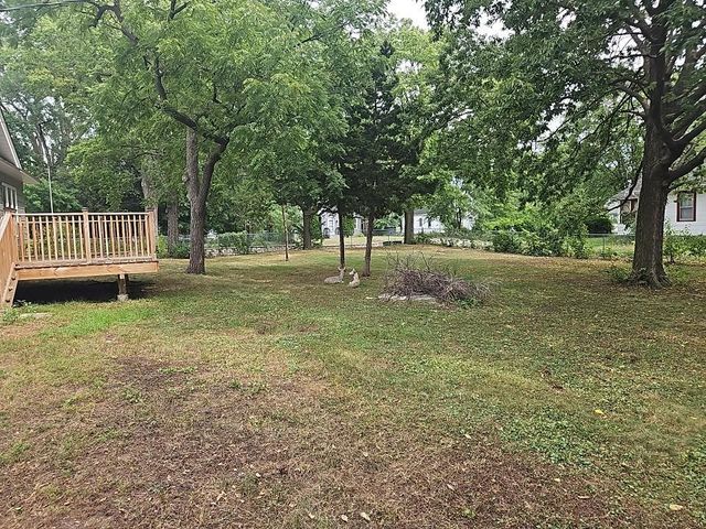 5553 Emerson Avenue N, Brooklyn Center, MN 55430