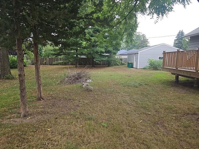 5553 Emerson Avenue N, Brooklyn Center, MN 55430
