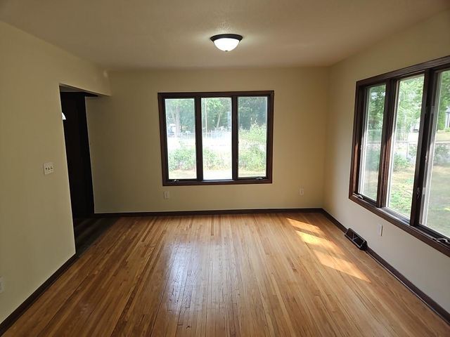 5553 Emerson Avenue N, Brooklyn Center, MN 55430