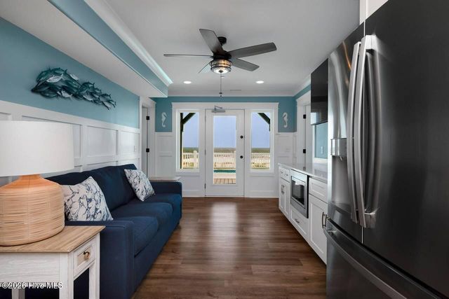 5429 W Beach Drive, Oak Island, NC 28465