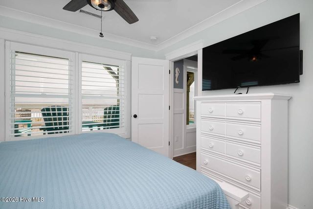 5429 W Beach Drive, Oak Island, NC 28465