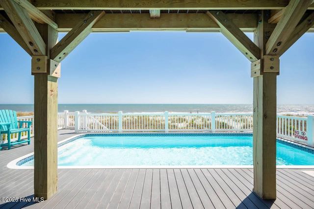 5429 W Beach Drive, Oak Island, NC 28465