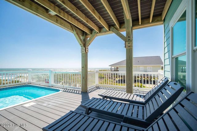 5429 W Beach Drive, Oak Island, NC 28465
