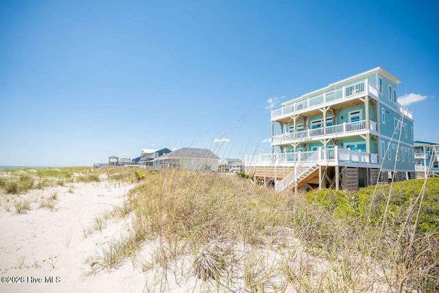 5429 W Beach Drive, Oak Island, NC 28465