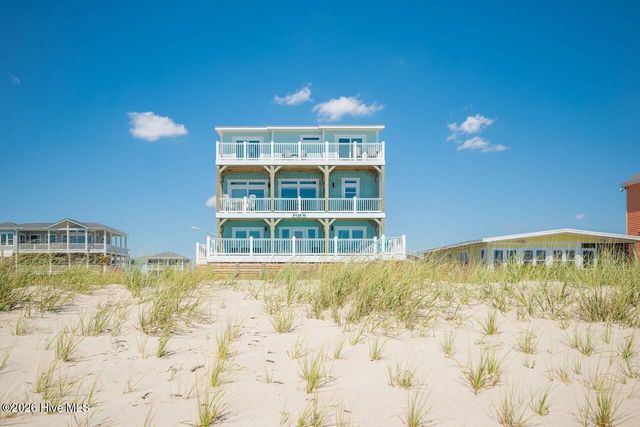 5429 W Beach Drive, Oak Island, NC 28465