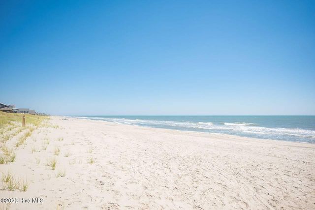 5429 W Beach Drive, Oak Island, NC 28465