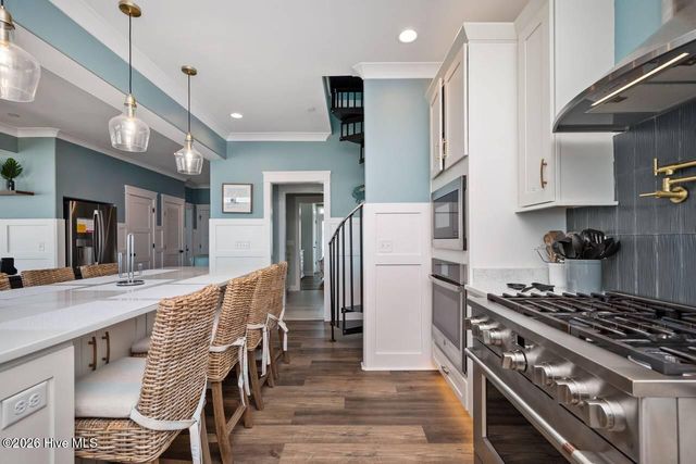 5429 W Beach Drive, Oak Island, NC 28465