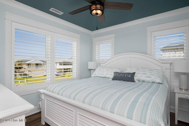 5429 W Beach Drive, Oak Island, NC 28465