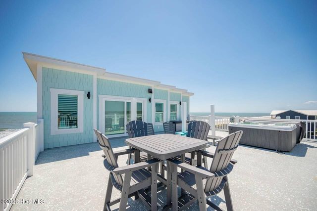 5429 W Beach Drive, Oak Island, NC 28465